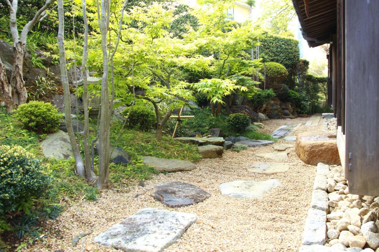 Bed and Breakfast 藤花楼 Kamakura Yamanouchi  Экстерьер фото