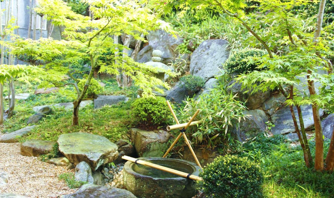 Bed and Breakfast 藤花楼 Kamakura Yamanouchi  Экстерьер фото